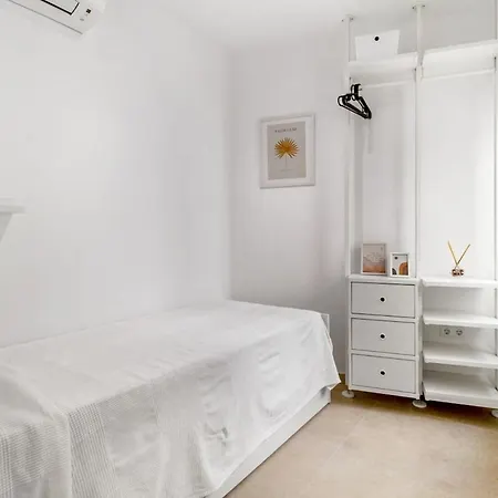 Apartmán Stylish 2br Flat In 1 Min To Torrecilla *